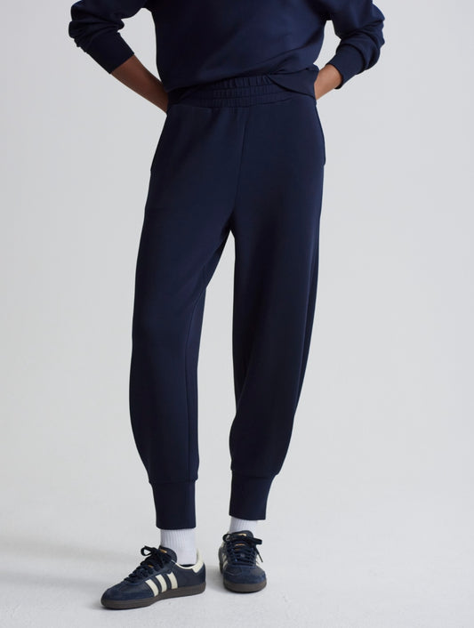 The Relaxed Pant 25 | Navy